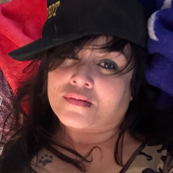 Meet your Posher, Rita - Picture 2 of 5